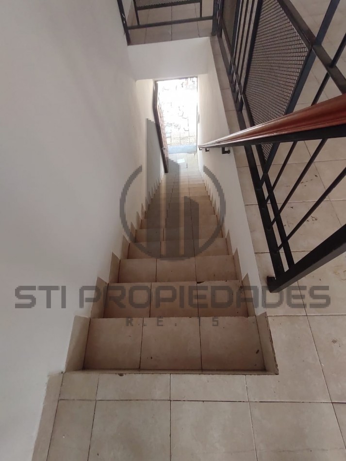 Casa planta alta en alquilar - Amplios ambientes