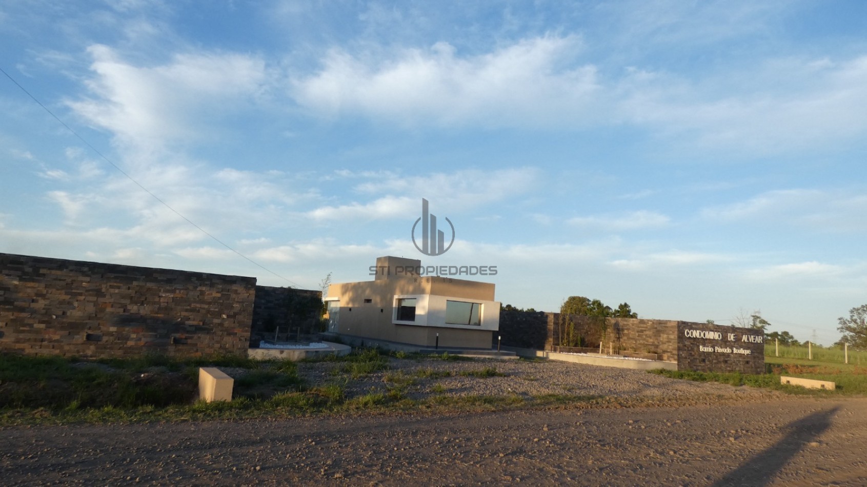 A 15' de Rosario - 48 CTAS FIJAS + ENTREGA