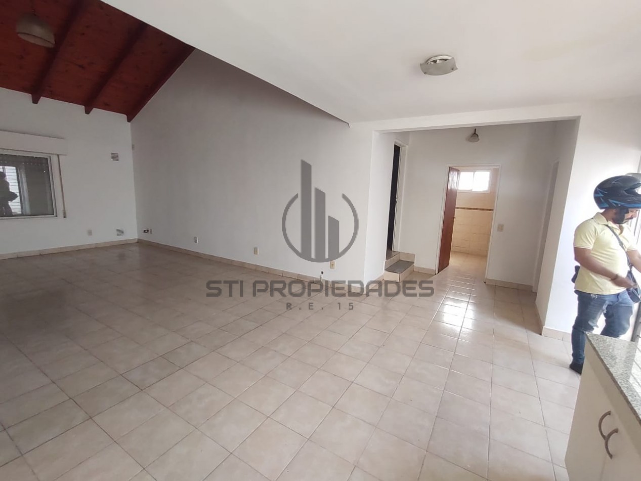 Venta departamento planta alta de dos dormitorios