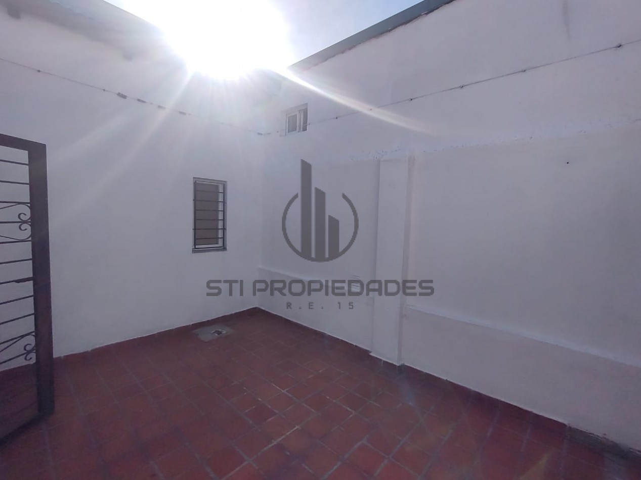 Venta departamento planta alta de dos dormitorios