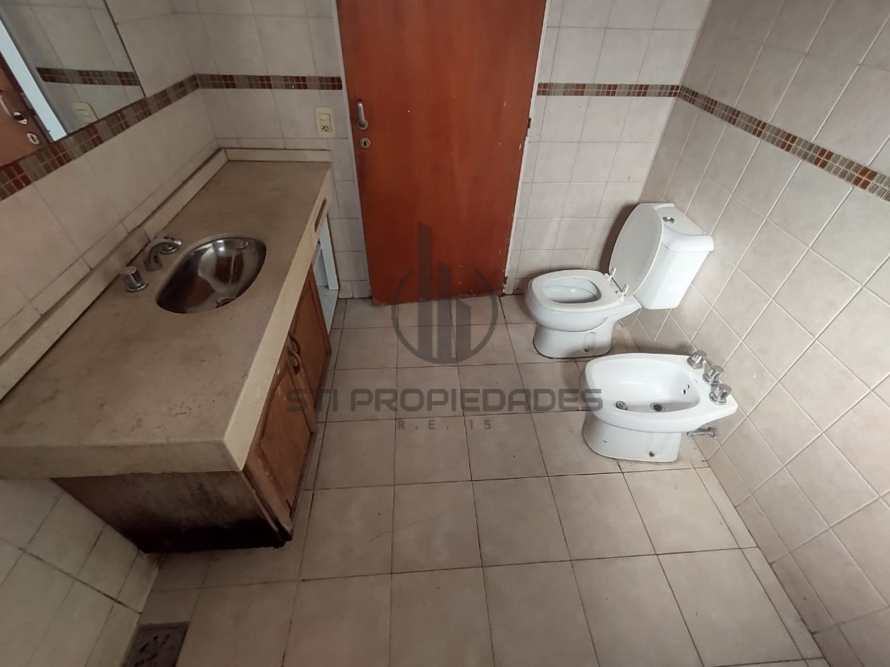 Venta departamento planta alta de dos dormitorios