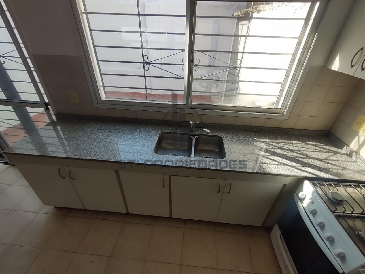 Venta departamento planta alta de dos dormitorios