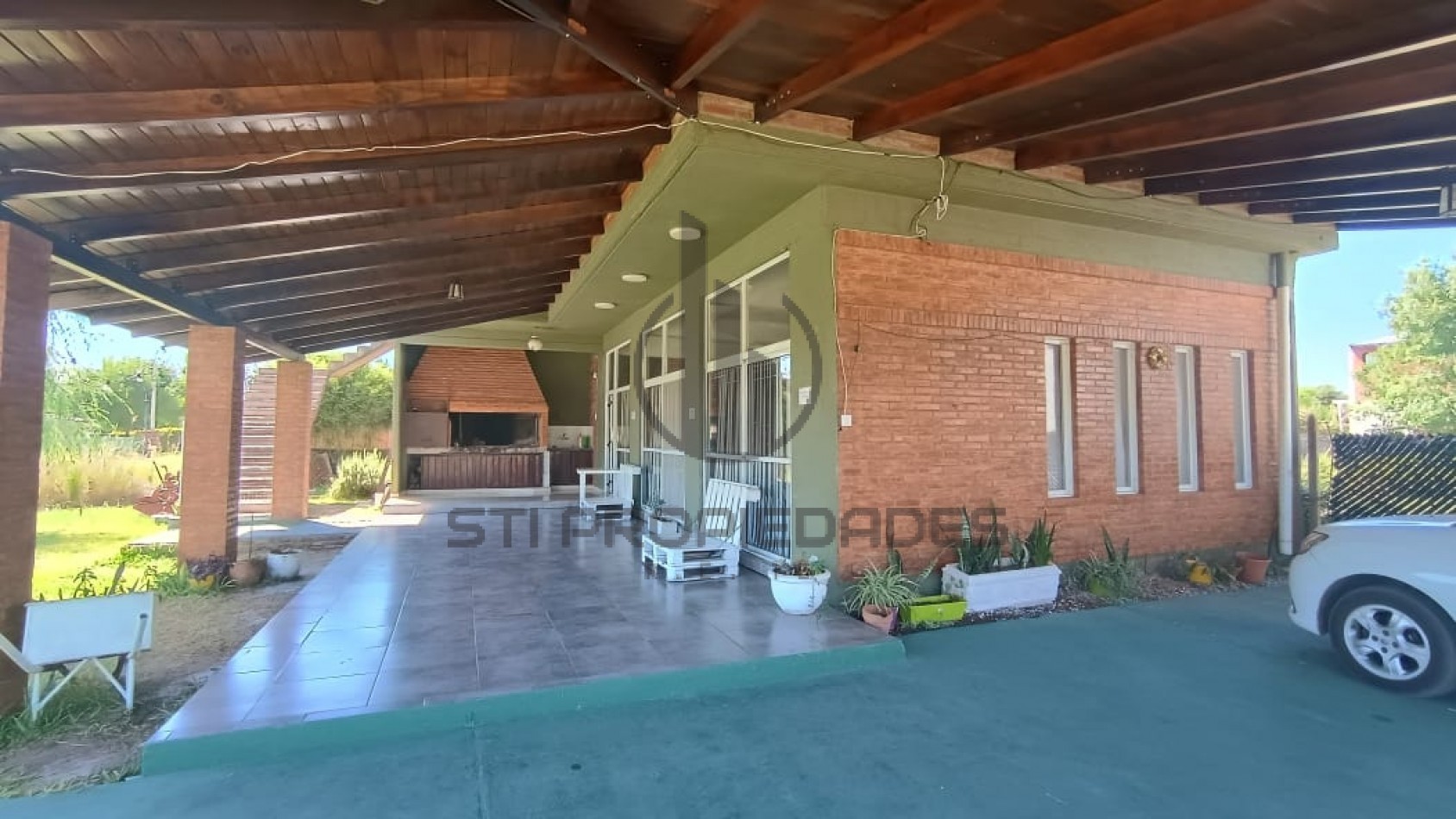 Casa en venta en Punta Chacra - Roldan