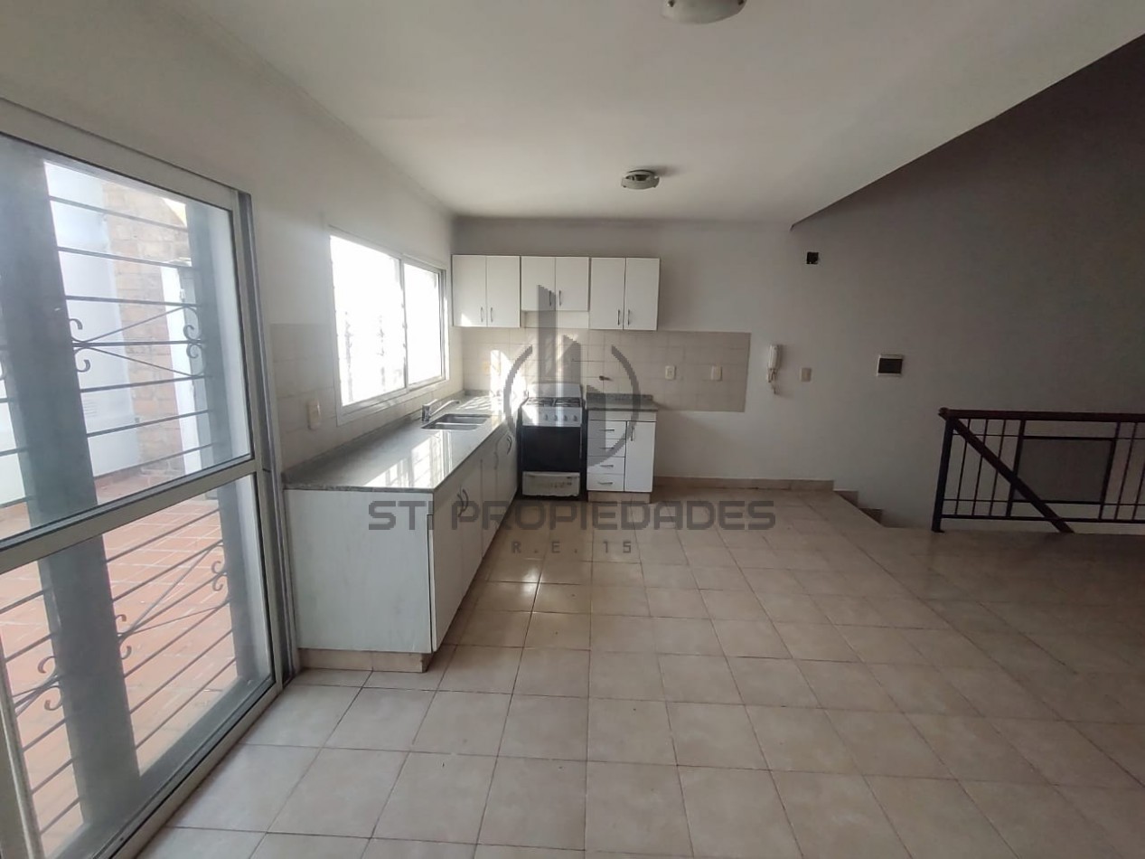 Venta departamento planta alta de dos dormitorios