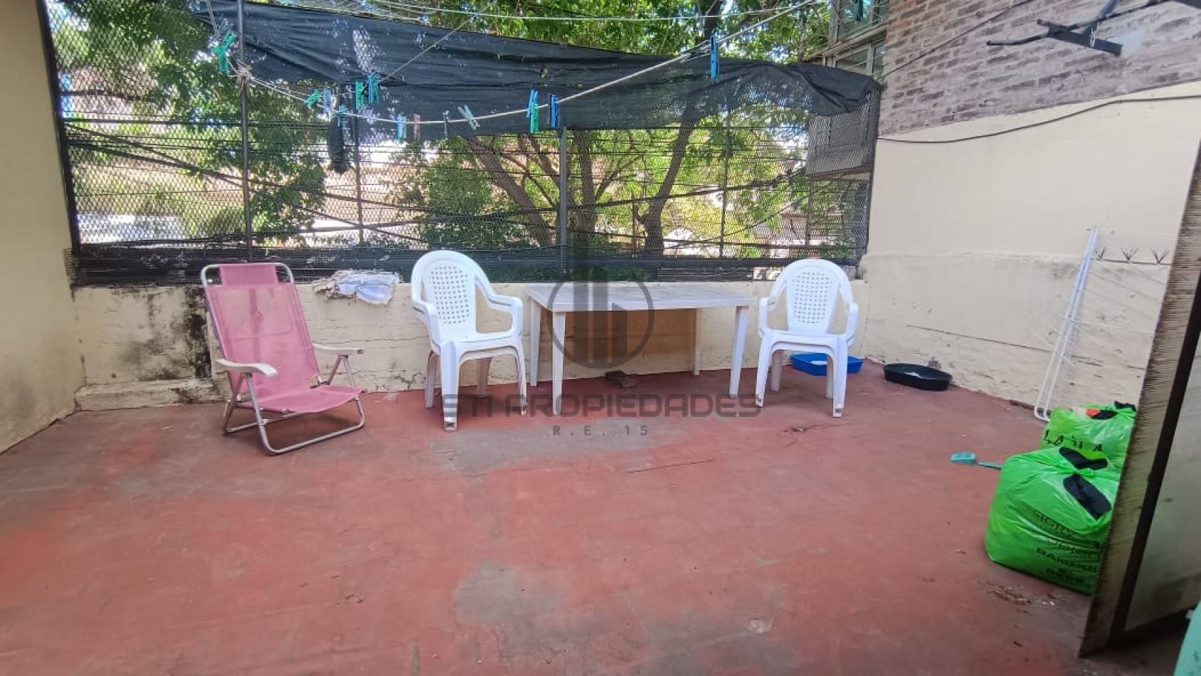 Venta de casa en Arroyito - ideal dos familias